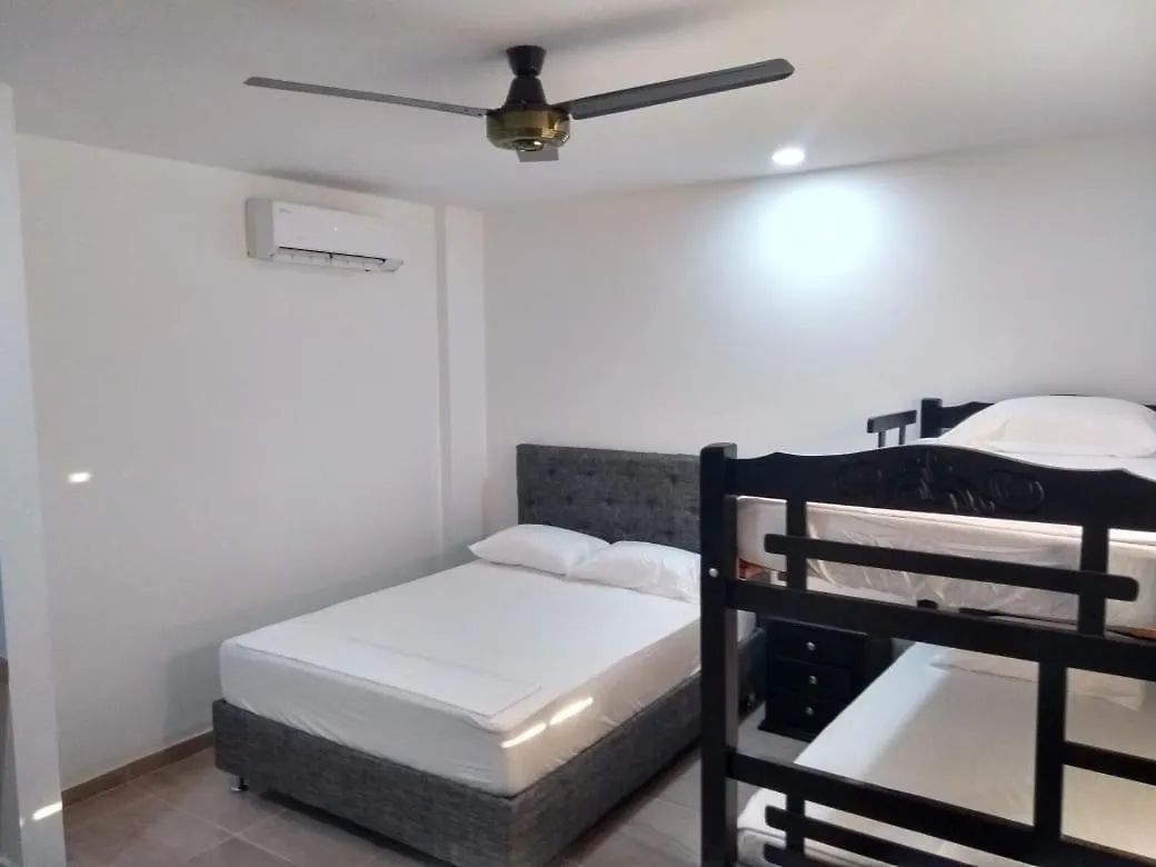 J.R Hotel Santa Marta