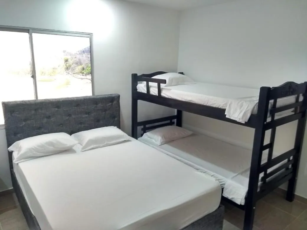 ***  J.R Hotel Santa Marta  Colombia